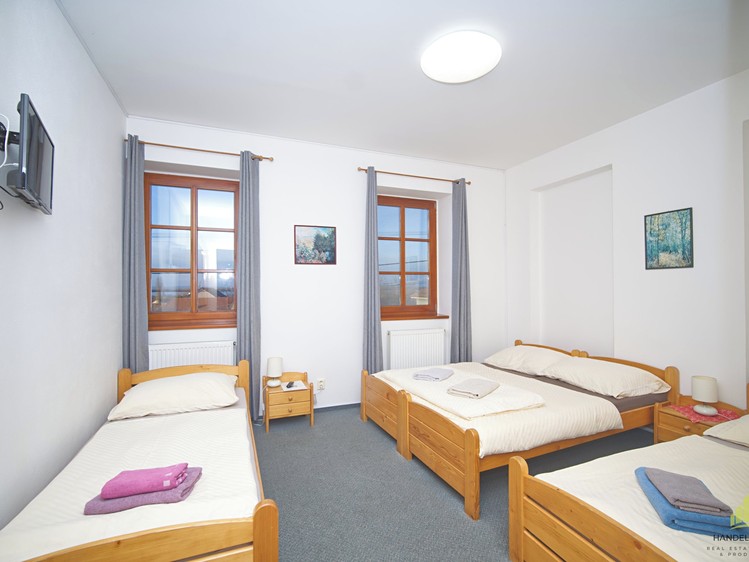 Prodej ubytovacího zařízení 350 m² - foto 4
