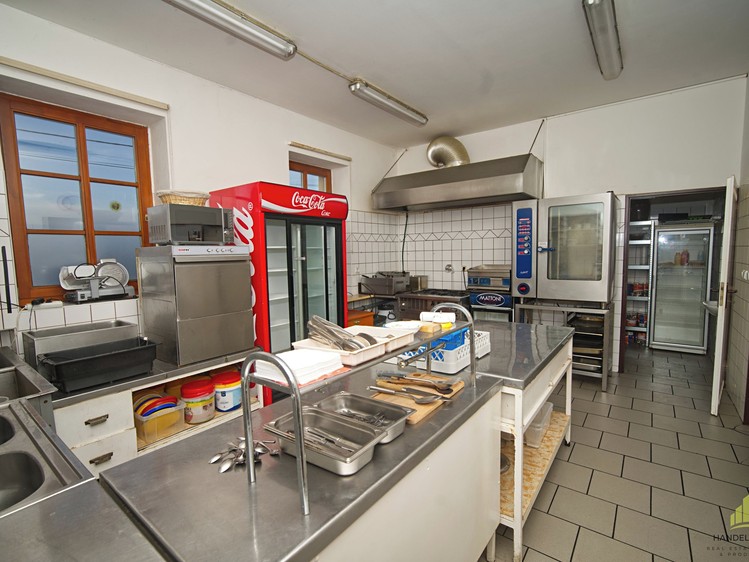 Prodej ubytovacího zařízení 350 m² - foto 8