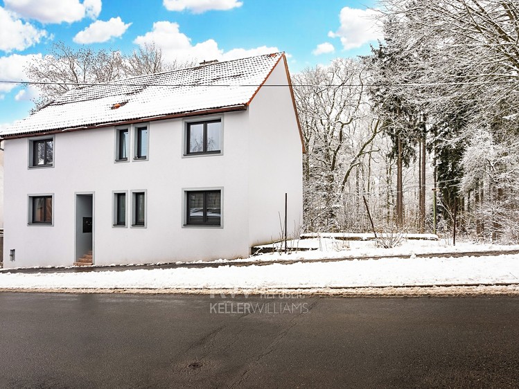 Prodej činžovního domu 276 m² - foto 1
