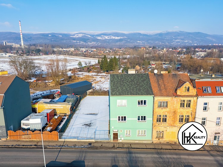 Prodej kanceláře 255 m² - foto 1