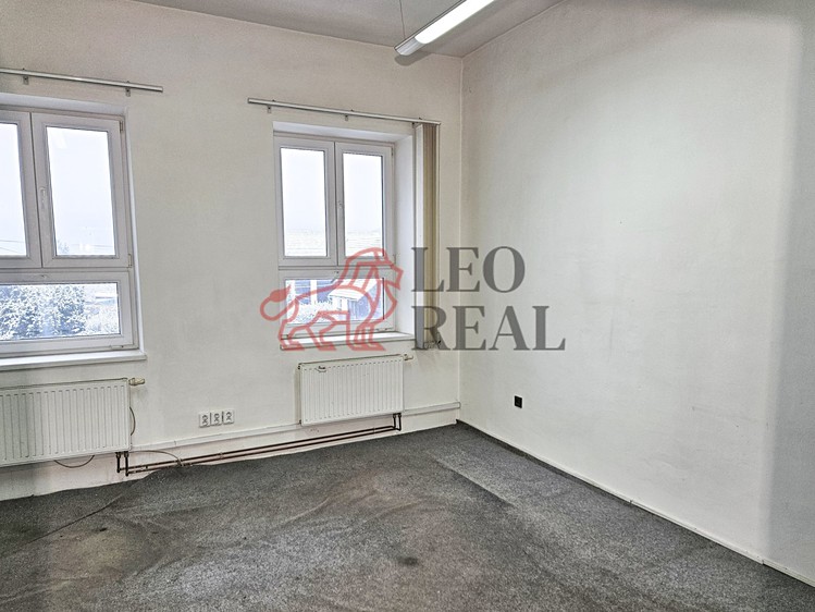 Prodej výrobní haly, prostoru 372 m² - foto 4