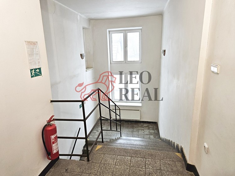Prodej výrobní haly, prostoru 372 m² - foto 8