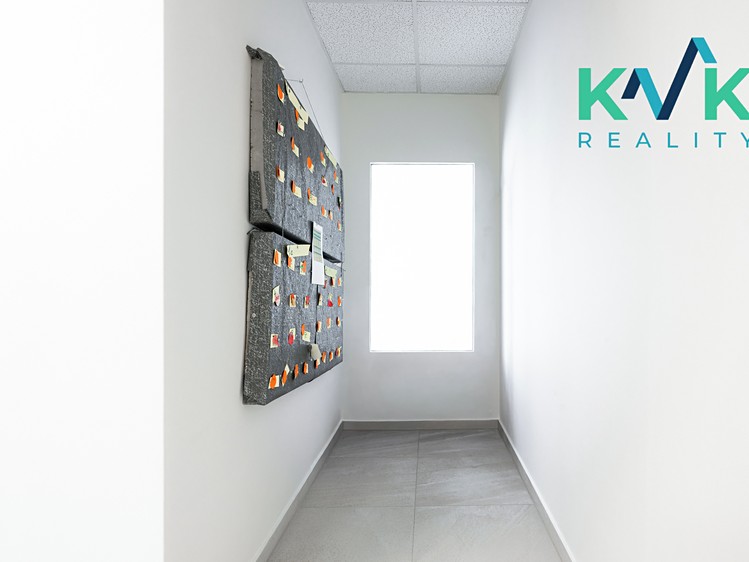 Prodej kanceláře 92 m² - foto 5