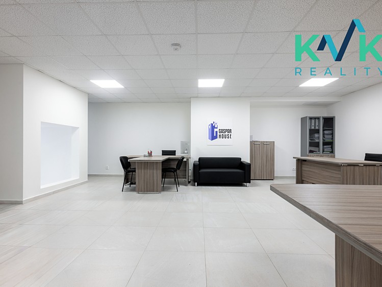 Prodej kanceláře 92 m² - foto 8