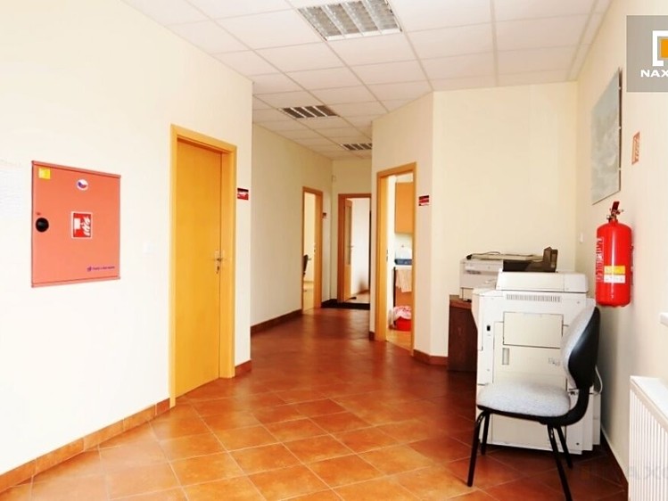 Prodej výrobní haly, prostoru 4 100 m² - foto 8