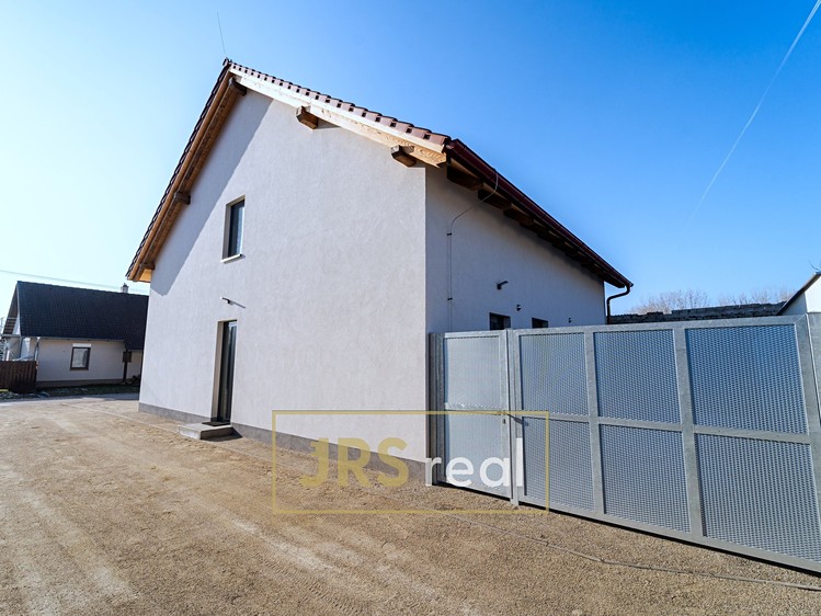 Prodej ubytovacího zařízení 176 m² - foto 2