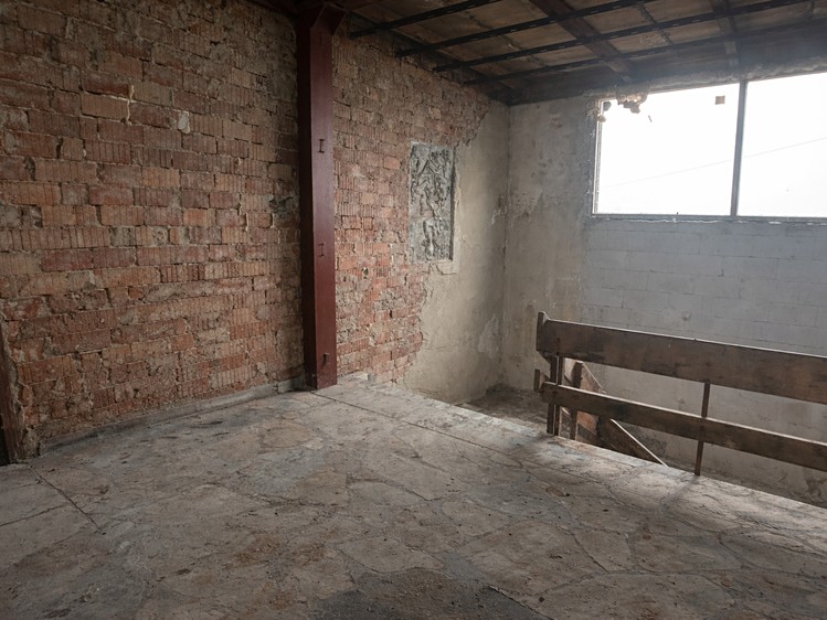Prodej komerční nemovitosti 1 700 m² - foto 8