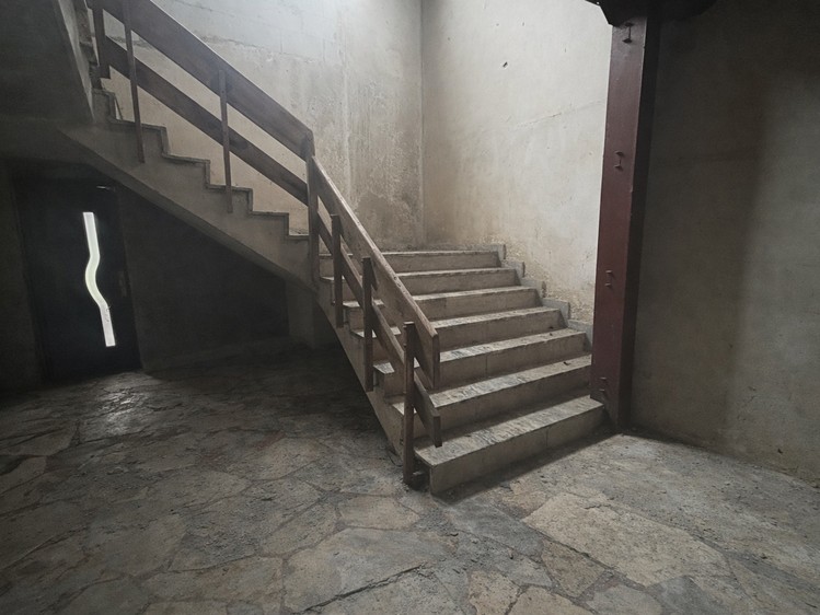 Prodej komerční nemovitosti 1 700 m² - foto 7