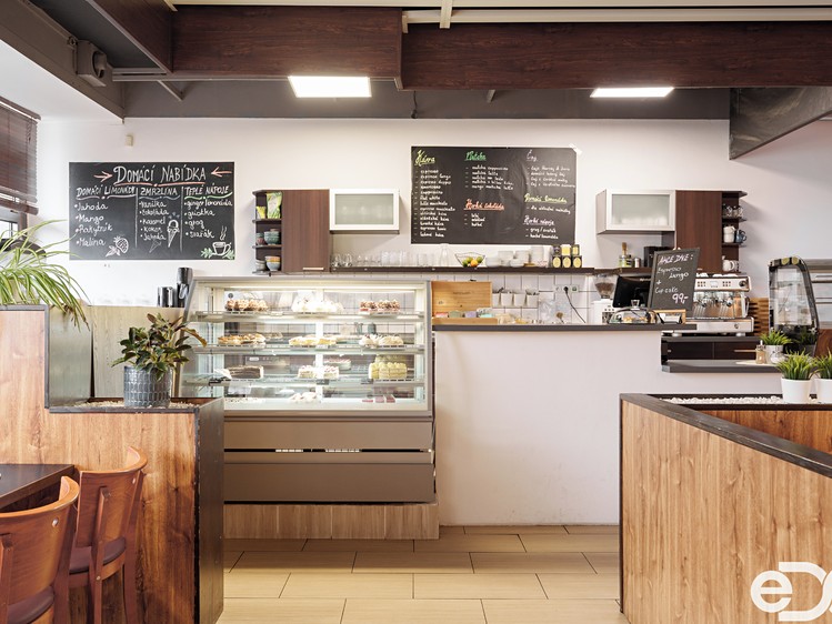 Prodej restaurace 280 m² - foto 1