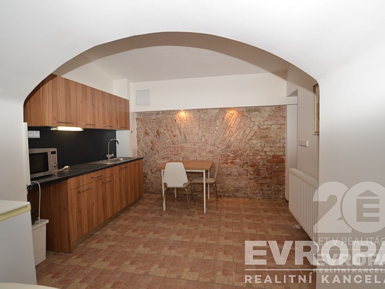 Prodej komerční nemovitosti 47 m² - foto 4