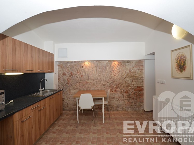 Prodej komerční nemovitosti 47 m² - foto 6