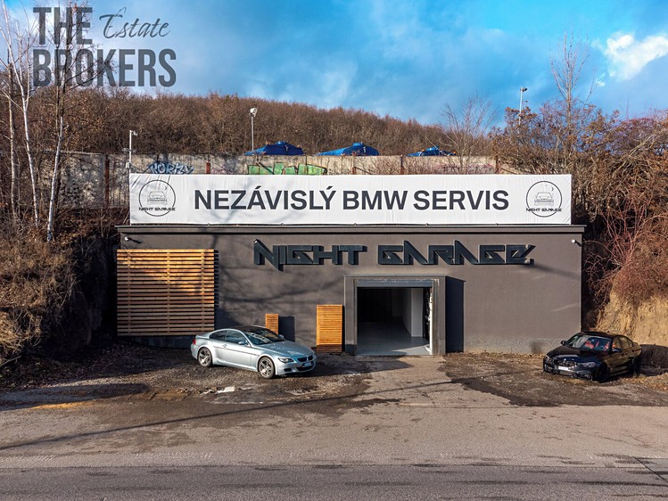 Prodej komerční nemovitosti 525 m² - foto 1