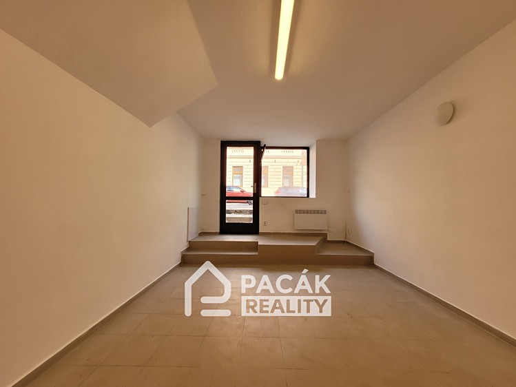 Prodej obchodního prostoru 28 m² - foto 4