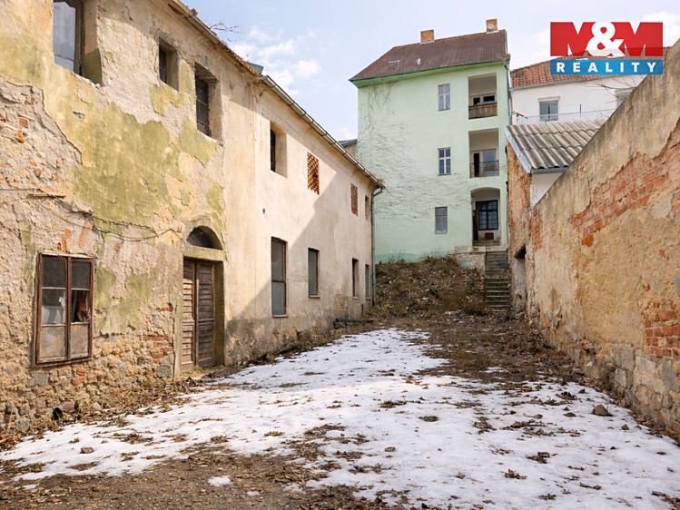 Prodej činžovního domu 549 m² - foto 4