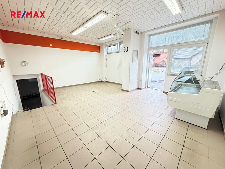 Prodej obchodního prostoru 65 m² - foto 5