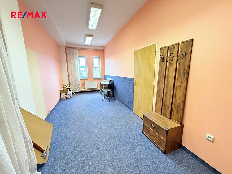 Prodej kanceláře 54 m² - foto 6