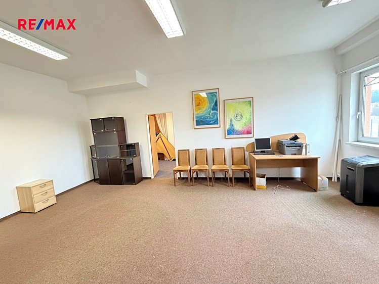 Prodej kanceláře 54 m² - foto 5