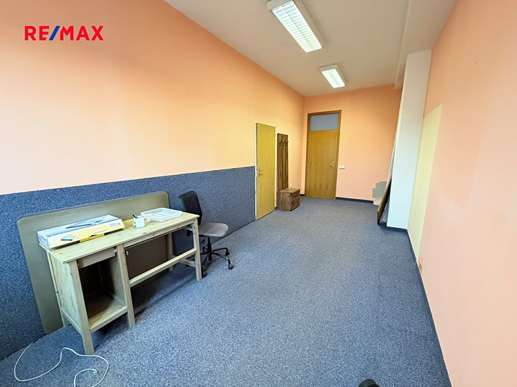 Prodej kanceláře 54 m² - foto 8