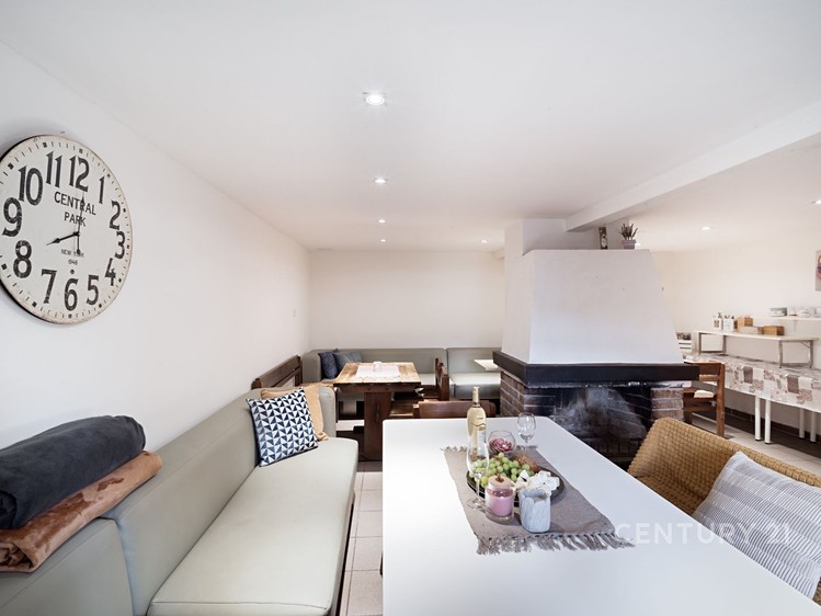 Prodej ubytovacího zařízení 350 m² - foto 2