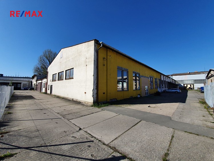 Prodej skladového prostoru 1 500 m² - foto 2