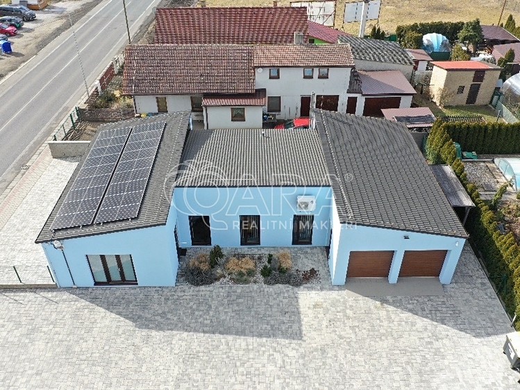 Prodej skladového prostoru 187 m² - foto 1