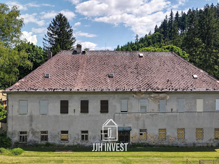 Prodej činžovního domu 880 m² - foto 1