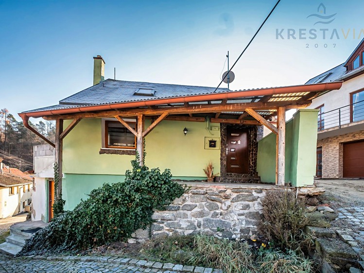 Prodej komerční nemovitosti 105 m² - foto 2