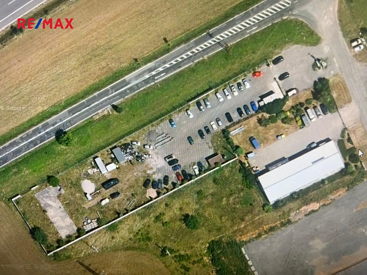 Prodej obchodního prostoru 226 m² - foto 2