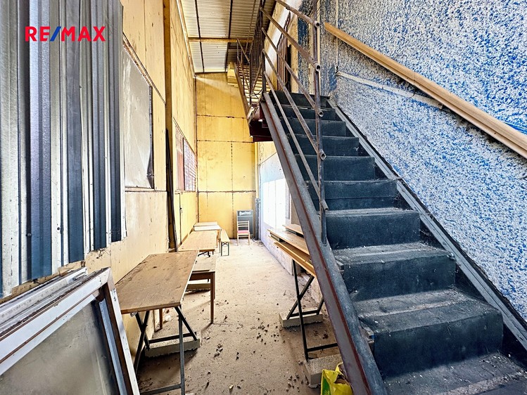 Prodej obchodního prostoru 150 m² - foto 8