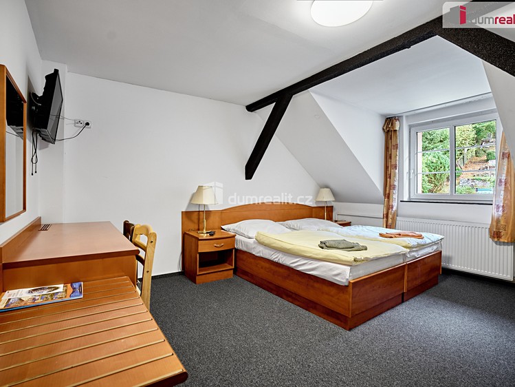 Prodej ubytovacího zařízení 280 m² - foto 2