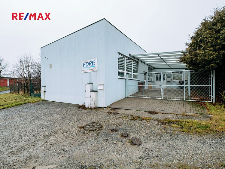 Prodej výrobní haly, prostoru 360 m² - foto 1