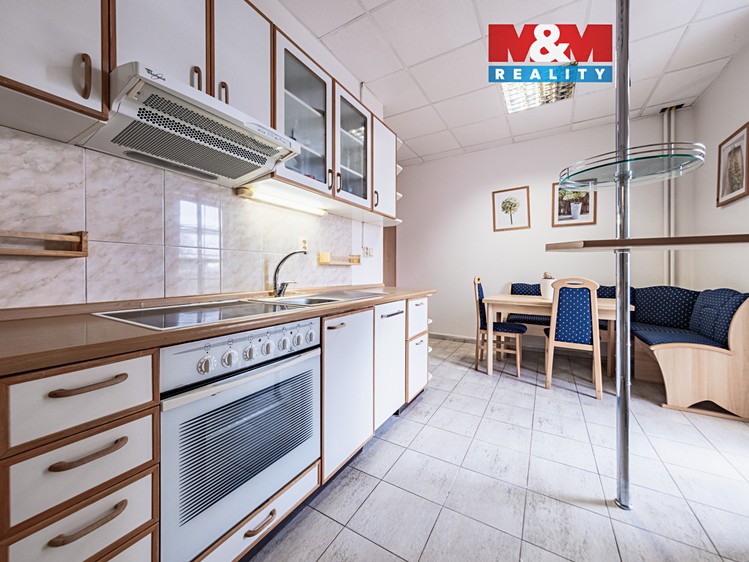 Prodej činžovního domu 58 m² - foto 1