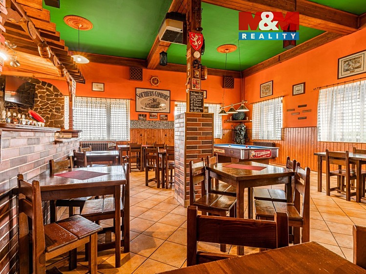 Prodej restaurace 700 m² - foto 1