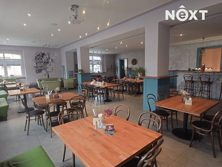 Prodej komerční nemovitosti 1 100 m² - foto 7