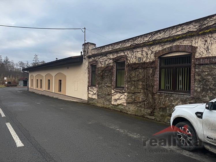 Prodej restaurace 1 221 m² - foto 3