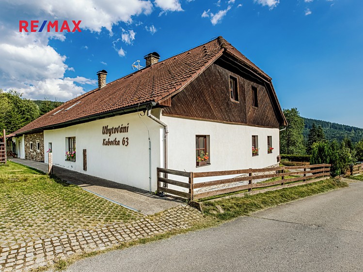 Prodej ubytovacího zařízení 700 m² - foto 1