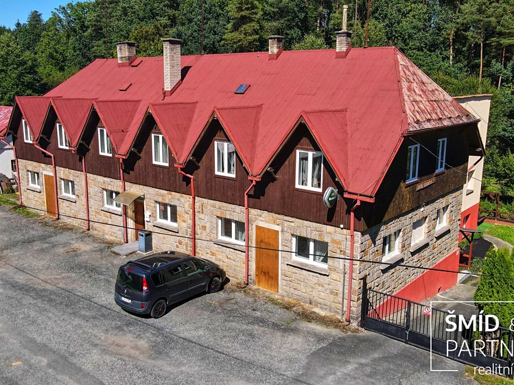 Prodej ubytovacího zařízení 828 m² - foto 1