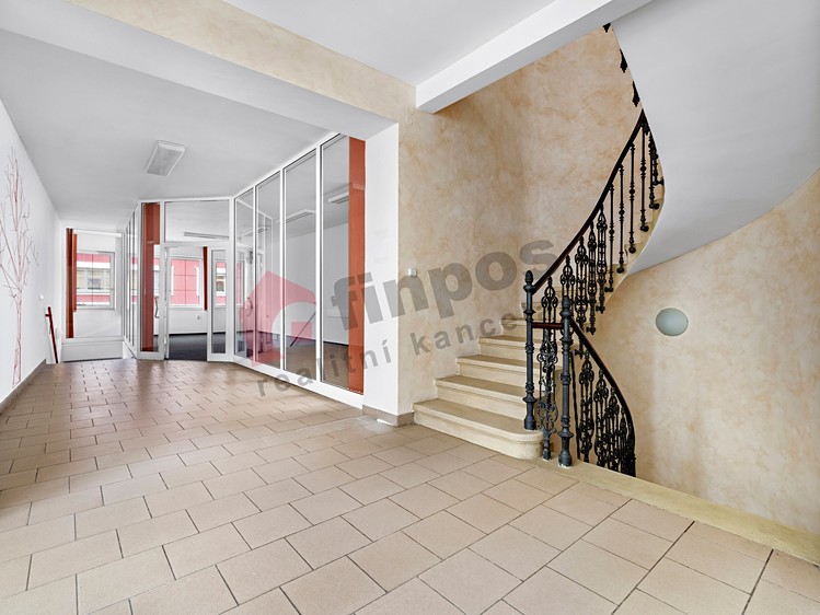 Prodej obchodního prostoru 399 m² - foto 3