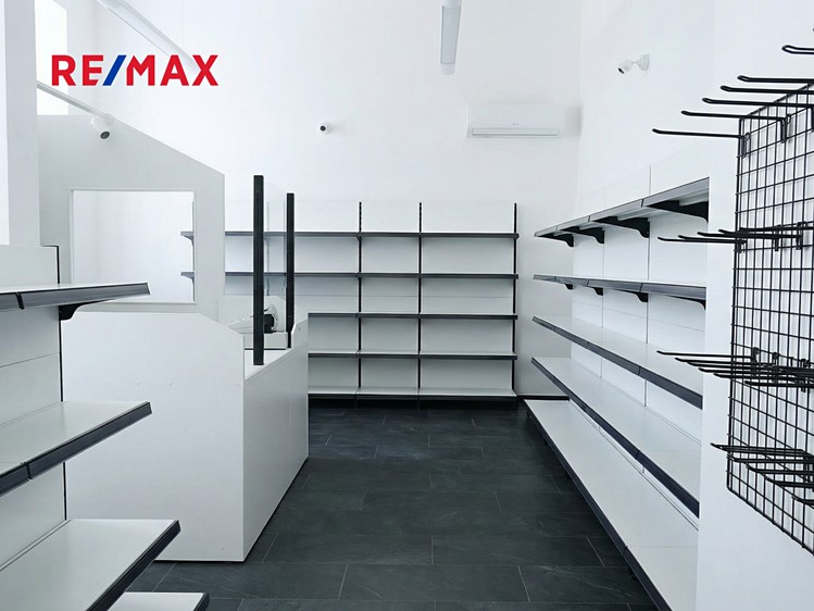 Prodej obchodního prostoru 138 m² - foto 6