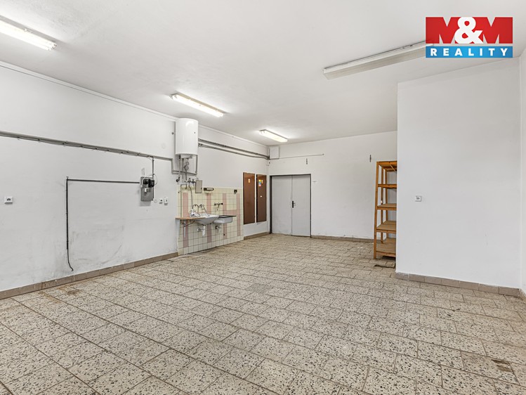 Prodej obchodního prostoru 345 m² - foto 6
