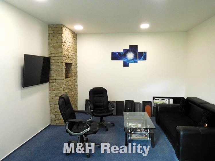 Prodej výrobní haly, prostoru 570 m² - foto 2