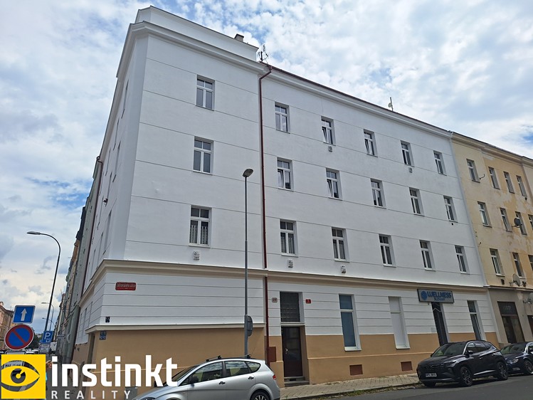 Prodej komerční nemovitosti 100 m² - foto 4