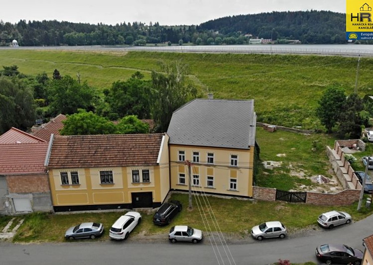 Prodej ubytovacího zařízení 300 m² - foto 1