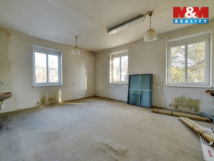 Prodej výrobní haly, prostoru 1 870 m² - foto 8
