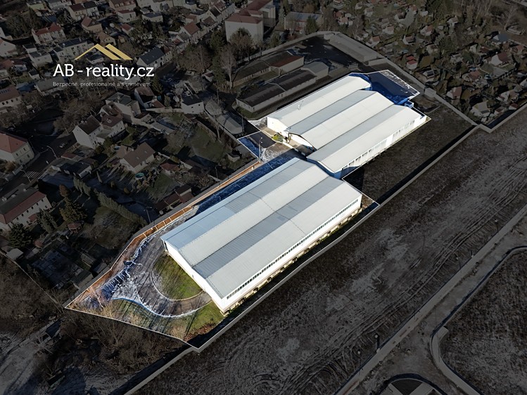 Prodej skladového prostoru 5 600 m² - foto 1