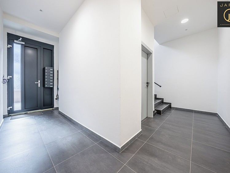 Prodej obchodního prostoru 402 m² - foto 4