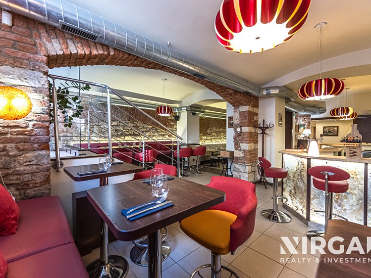 Prodej restaurace 198 m² - foto 3