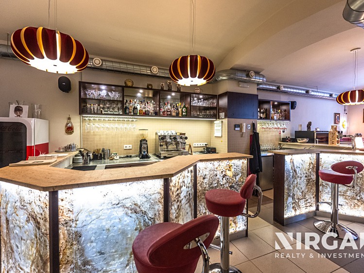 Prodej restaurace 198 m² - foto 2