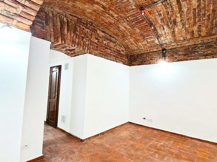 Prodej obchodního prostoru 86 m² - foto 5