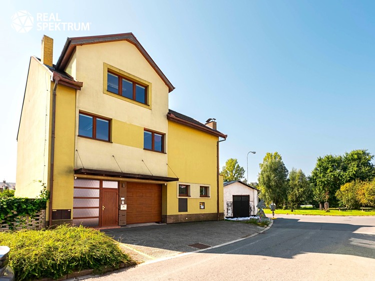 Prodej kanceláře 378 m² - foto 2
